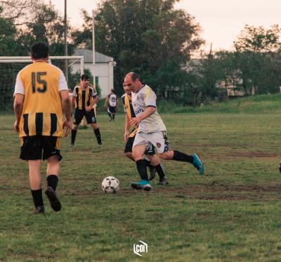F26_012_ba77.jpg
